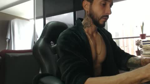 Snapshot of diehgoo_ortega chatting on 10-24-25, 08:27 Diego Ortega online show from 10-24-25, 08:27