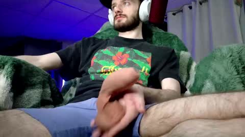 digbicknik online show from 10-12-25, 01:37