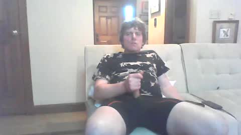 Snapshot of diggitydan1984 chatting on 06-17-26, 03:46 Daniel online show from 06-17-26, 03:46