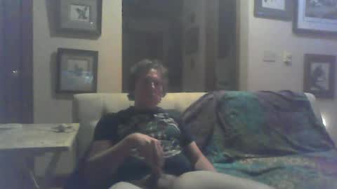 Snapshot of diggitydan1984 chatting on 07-08-26, 06:07 Daniel online show from 07-08-26, 06:07