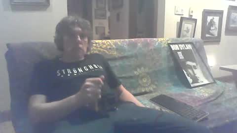 Snapshot of diggitydan1984 chatting on 08-06-26, 06:37 Daniel online show from 08-06-26, 06:37