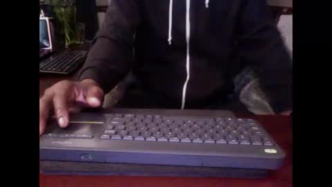 The Digital Pimp.... online show from 12-20-25, 12:45