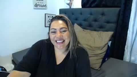 Mariana online show from 07-18-26, 06:50
