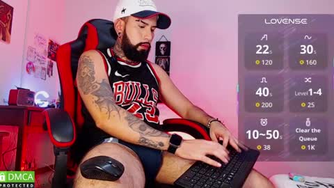  Dylan  online show from 04-05-26, 09:45