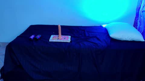 diiosa_latina online show from 03-19-26, 08:24