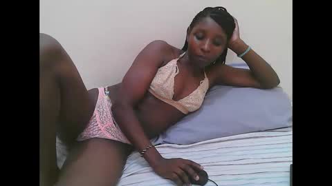 Dijah online show from 12-22-25, 02:03