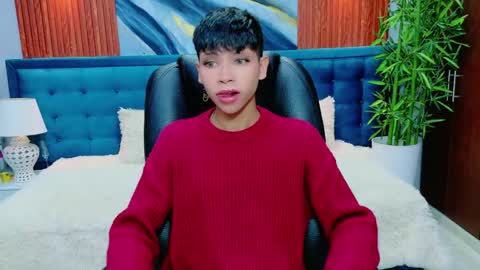 Snapshot of dilan_911 chatting on 04-25-26, 07:00 DILAN online show from 04-25-26, 07:00