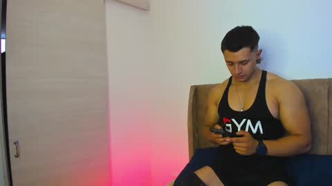 Dilan Coy online show from 01-15-26, 08:56