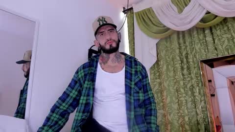 Snapshot of dilan_scootk_ chatting on 01-12-26, 07:30 dilan_scootk_ online show from 01-12-26, 07:30