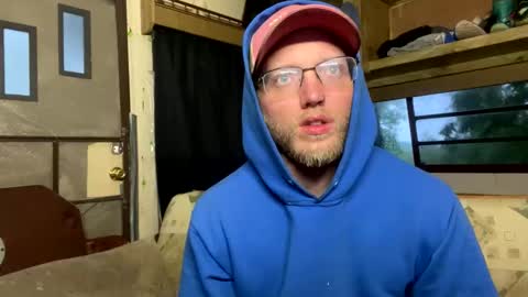 Snapshot of dilf_96 chatting on 05-23-26, 10:30 Daddy online show from 05-23-26, 10:30