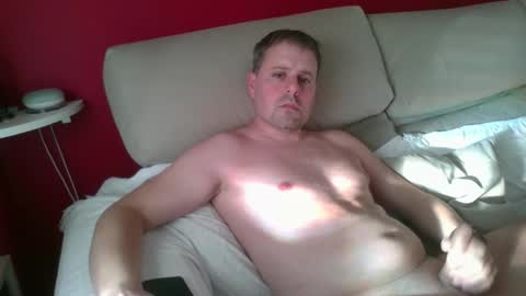 Snapshot of dili999 chatting on 09-22-25, 05:37 dili999 online show from 09-22-25, 05:37