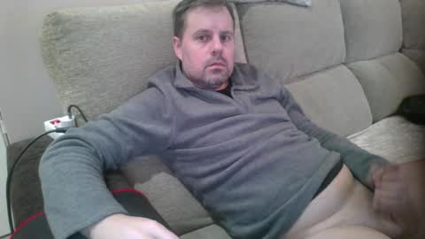 Snapshot of dili999 chatting on 01-17-26, 10:02 dili999 online show from 01-17-26, 10:02