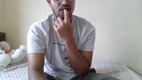 dilip_09 online show from 01-26-25, 09:29