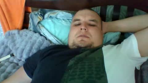 Snapshot of dimasvit5306 chatting on 06-21-26, 09:01 dimasvit5306 online show from 06-21-26, 09:01