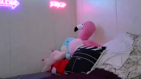 Sofie online show from 09-20-25, 03:40