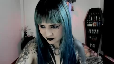 Snapshot of dimmuanddarkness chatting on 05-17-26, 10:06 dimmuanddarkness online show from 05-17-26, 10:06