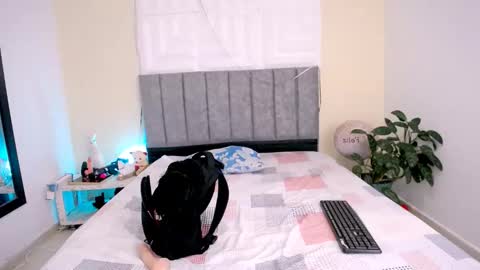 DINA online show from 01-16-26, 10:36