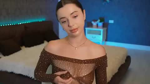 Snapshot of dinacandy chatting on 07-16-26, 07:36 dinacandy online show from 07-16-26, 07:36