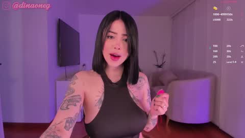 Snapshot of dinaoneg chatting on 02-24-25, 02:30 Diana Gomez online show from 02-24-25, 02:30