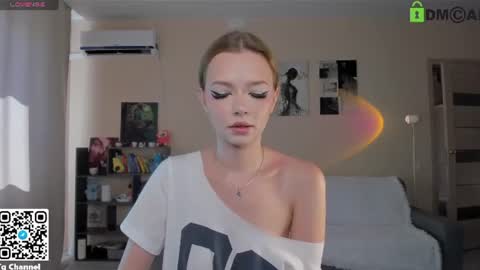 Jessie online show from 07-04-26, 04:18