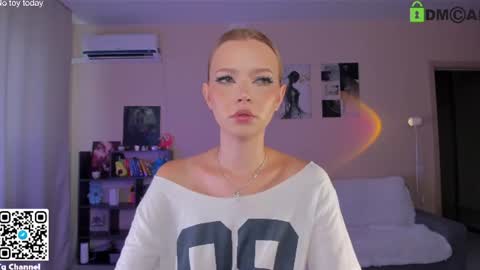 Jessie online show from 07-23-26, 07:17