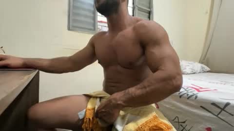 dinhoo14 online show from 12-02-25, 06:58