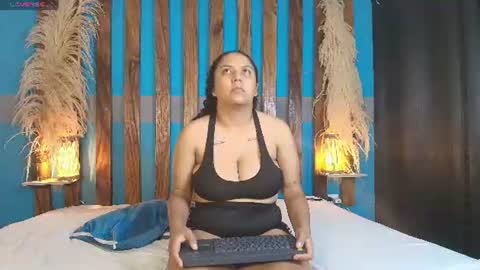 Snapshot of dinokoandkimcyci chatting on 06-15-26, 02:03 dinokoandkimcyci online show from 06-15-26, 02:03