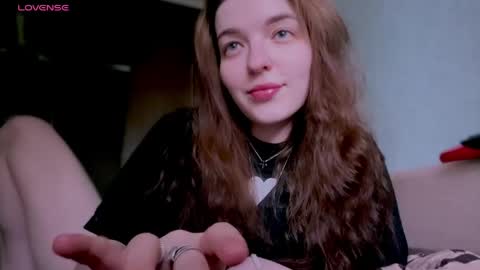 Diora  Sam  online show from 05-08-26, 05:57