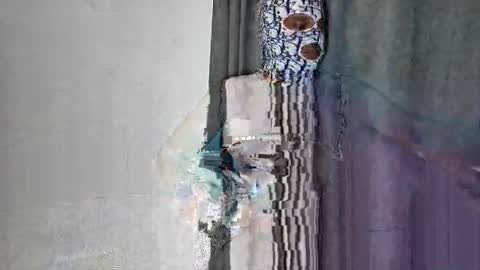 Snapshot of diorblu chatting on 05-13-26, 01:36 diorblu online show from 05-13-26, 01:36