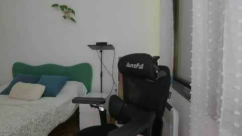 Snapshot of diosa_cadenas chatting on 03-31-26, 07:03 Anglica A online show from 03-31-26, 07:03