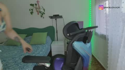 Snapshot of diosa_cadenas chatting on 05-28-26, 07:22 Anglica A online show from 05-28-26, 07:22