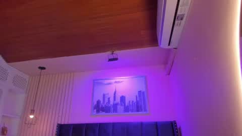 Snapshot of diosa_cristal chatting on 06-18-26, 04:24 Cristal online show from 06-18-26, 04:24