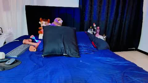 Snapshot of diosa_victoria chatting on 05-29-26, 02:42 victoria online show from 05-29-26, 02:42