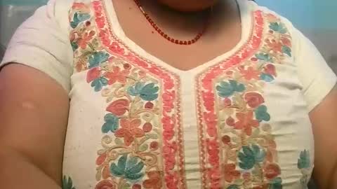 dipa2345 online show from 12-21-25, 07:26