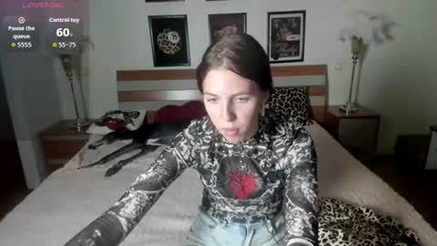 Snapshot of dirapunzel chatting on 07-16-26, 09:32 Hi Im Dany online show from 07-16-26, 09:32