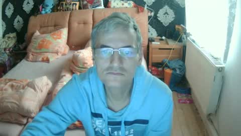 Adam Carla online show from 01-02-25, 01:19