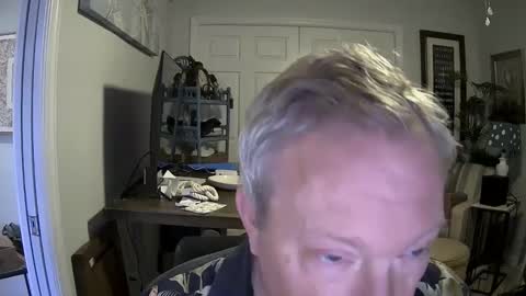 Snapshot of dirkpitt223 chatting on 01-11-25, 08:21 DirtkPitt Fun guy working online show from 01-11-25, 08:21