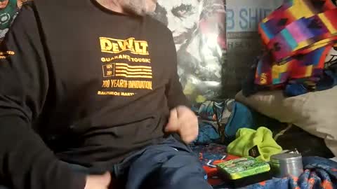 dirtmcgirt82 online show from 01-27-25, 06:09