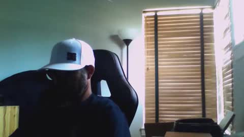 Snapshot of dirtrider15 chatting on 03-23-26, 07:18 dirtrider15 online show from 03-23-26, 07:18