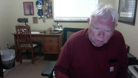 dirtrider195080438 online show from 06-22-26, 08:06