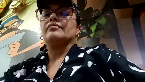 Snapshot of dirty_lady6 chatting on 09-15-25, 10:43 dirty_lady6 online show from 09-15-25, 10:43
