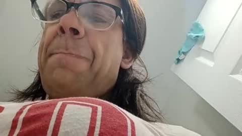 Snapshot of dirtygurl417898 chatting on 12-22-25, 06:05 dirtygurl417898 online show from 12-22-25, 06:05