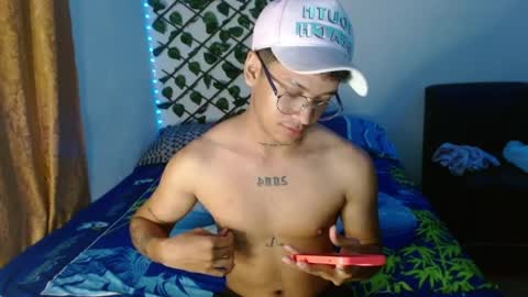 Snapshot of dirtyslimlatin chatting on 05-15-26, 03:02 dirtyslimlatin online show from 05-15-26, 03:02