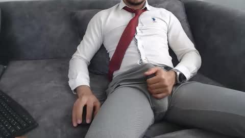 dirtyybooyy77 online show from 04-14-26, 09:37