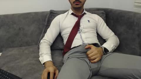dirtyybooyy77 online show from 05-16-26, 11:03