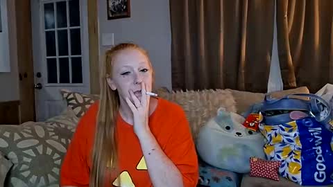 Snapshot of dirtyysexyyshawtyred chatting on 10-15-25, 04:45 The Original DirtySexyShawtyRed online show from 10-15-25, 04:45