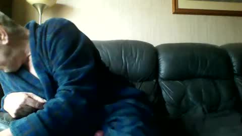 Snapshot of discovery63 chatting on 12-31-24, 11:42 discovery63 online show from 12-31-24, 11:42