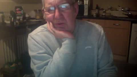 Snapshot of discovery63 chatting on 12-31-24, 07:51 discovery63 online show from 12-31-24, 07:51