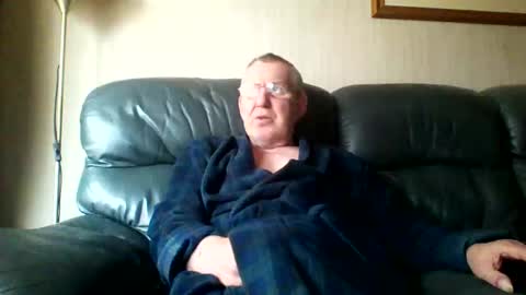 Snapshot of discovery63 chatting on 01-23-25, 01:35 discovery63 online show from 01-23-25, 01:35