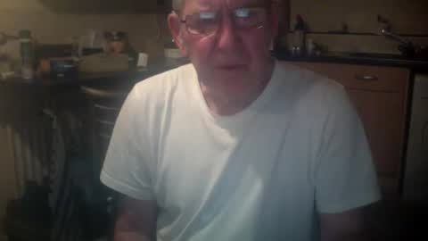 Snapshot of discovery63 chatting on 09-16-25, 07:04 discovery63 online show from 09-16-25, 07:04